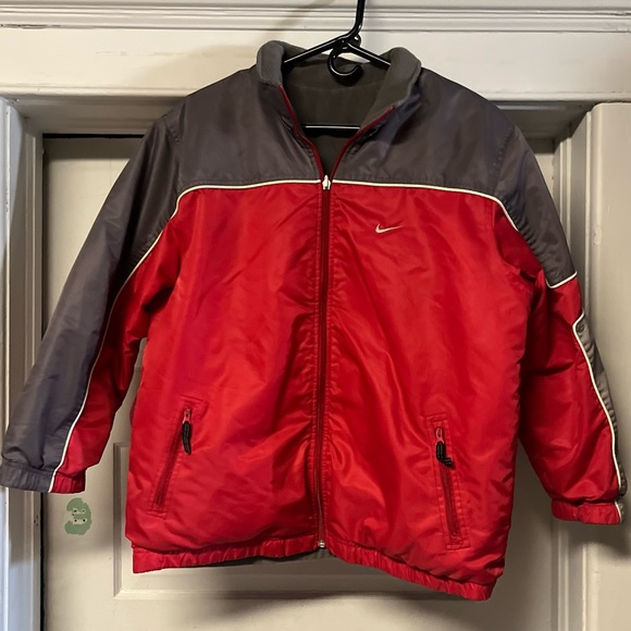 Nike Other - Vintage Nike Red/Gray Full Zip Reversible Fleece Lined Jacket Boys Large (14-16)